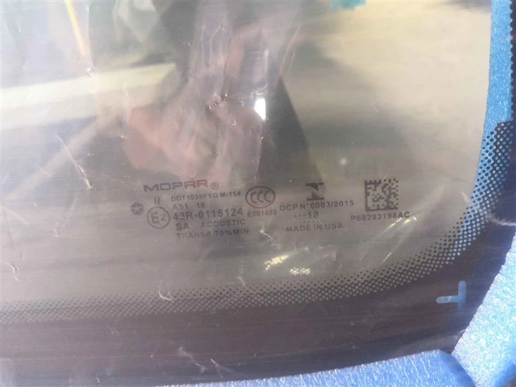 2019 JEEP Wrangler Auto Windshield Rain Sensing Night Vision OEM Features